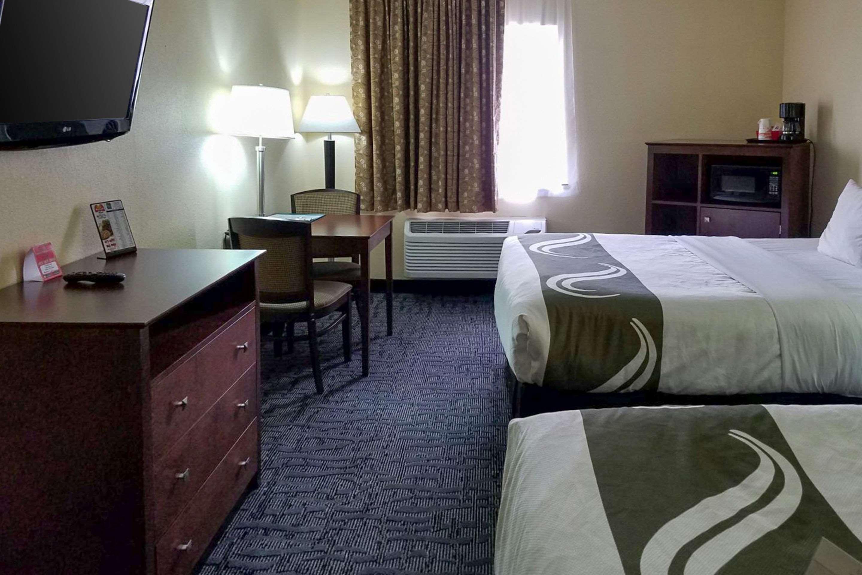 Quality Inn Толедо Екстериор снимка