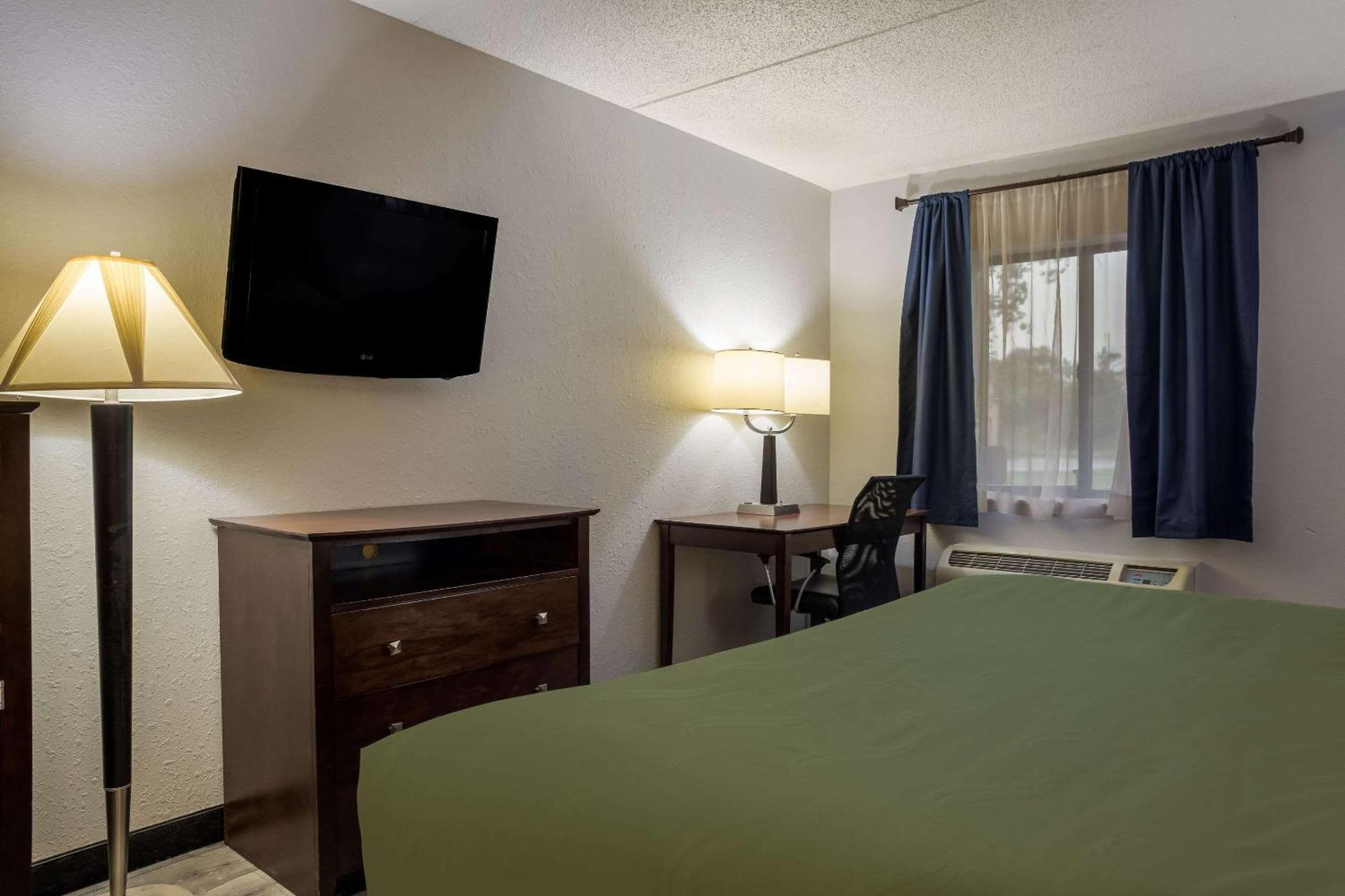 Quality Inn Толедо Екстериор снимка